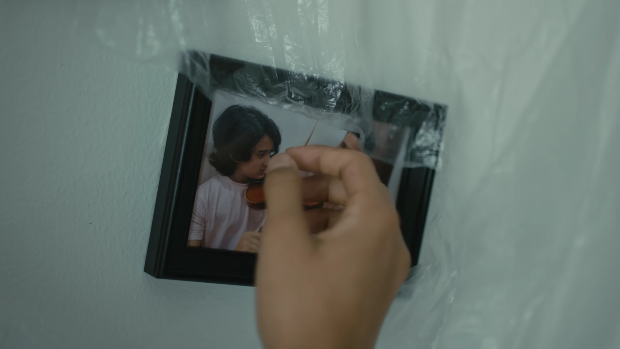 Selected frame 4 from Na Toote